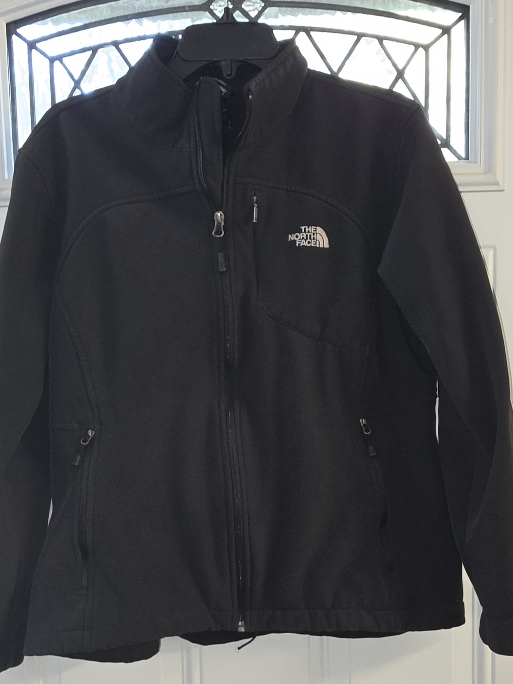 The North Face Women's Black Jacket - Full-Zip Softshell